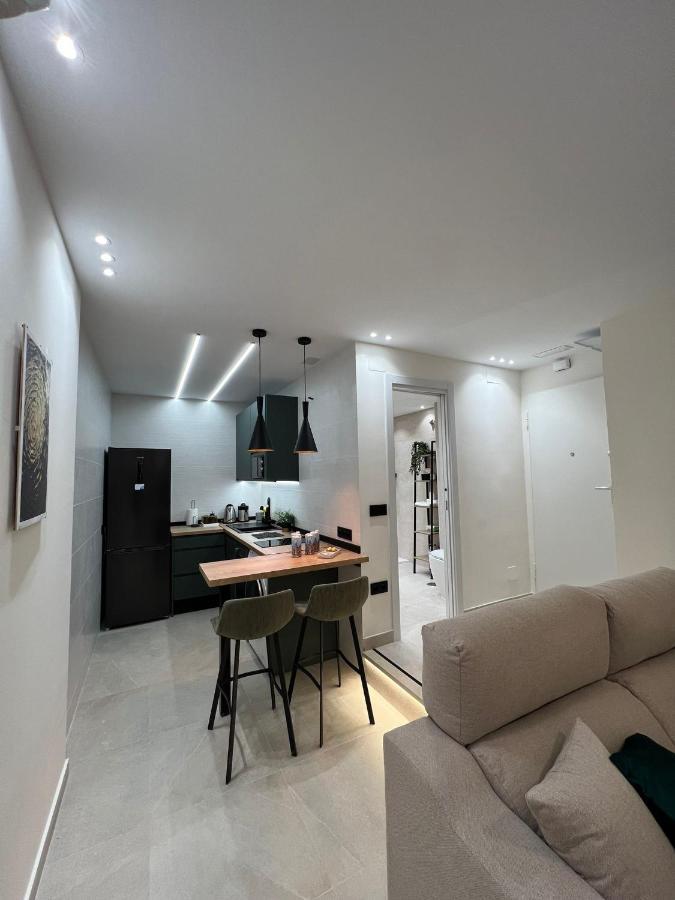 Zelun Suite Torremolinos Center ภายนอก รูปภาพ
