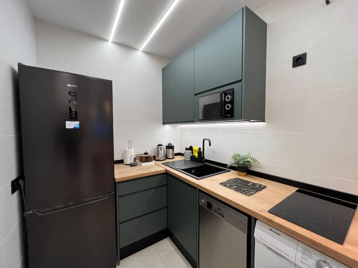 Zelun Suite Torremolinos Center ภายนอก รูปภาพ