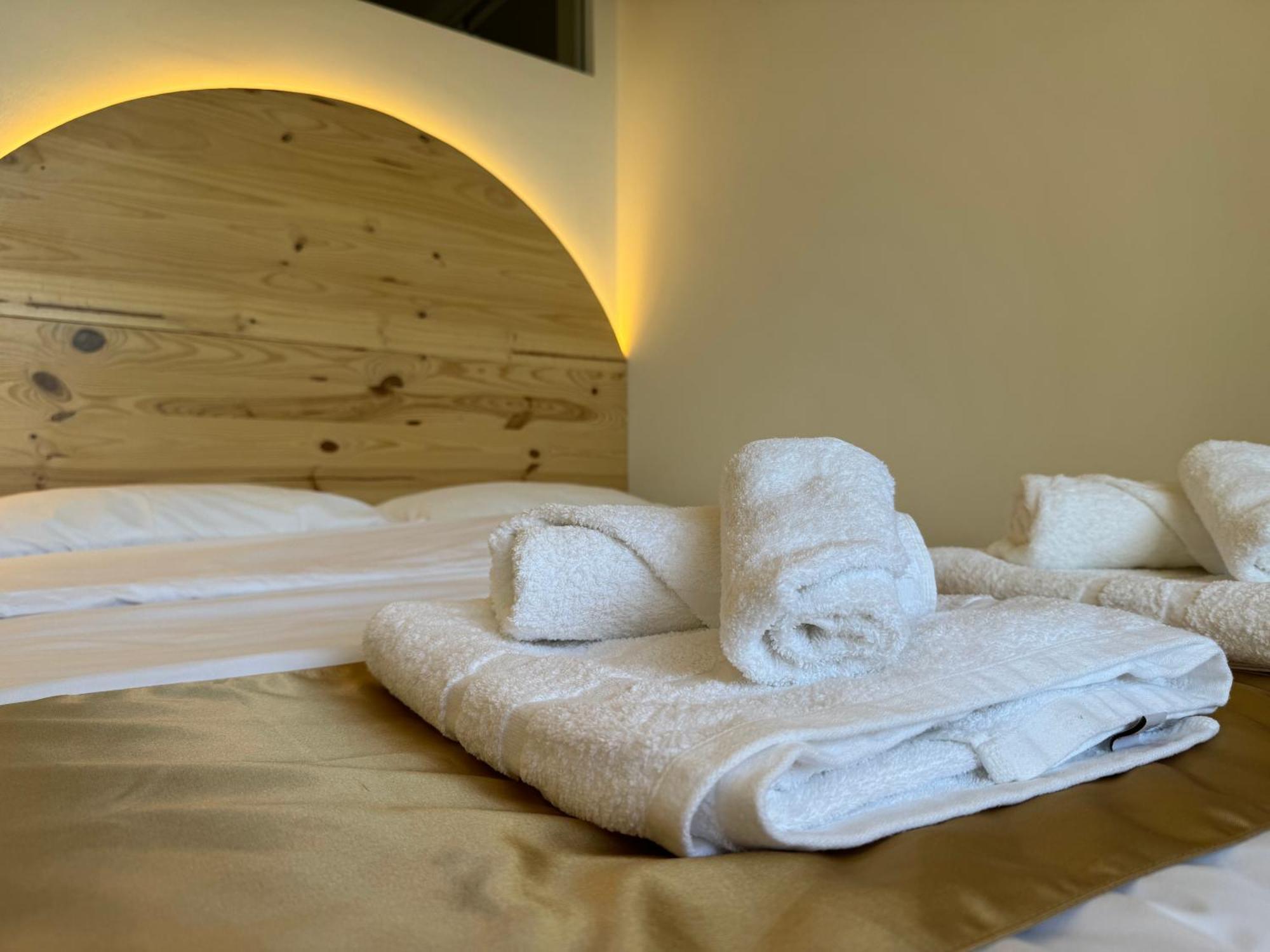 Zelun Suite Torremolinos Center ภายนอก รูปภาพ