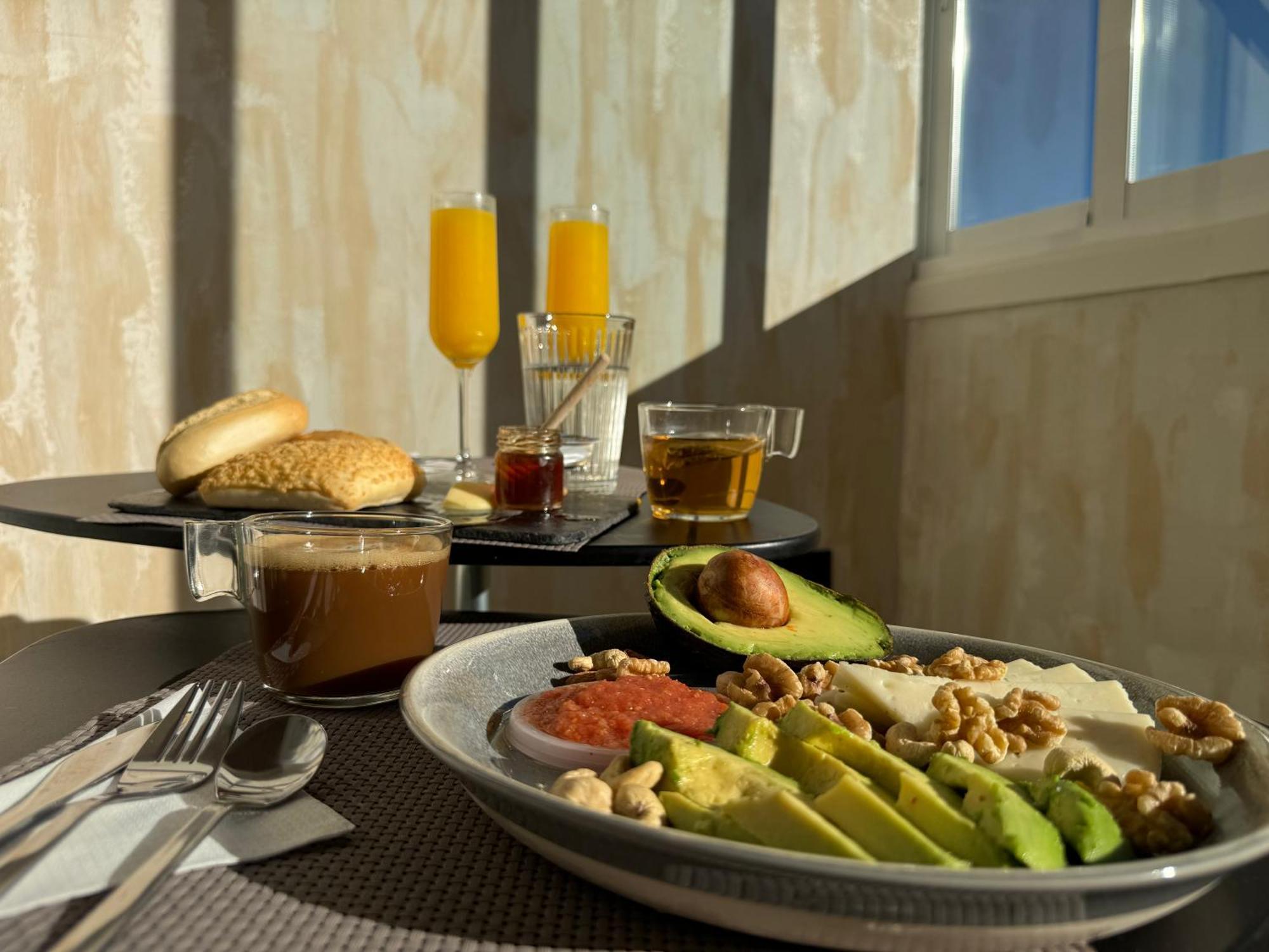 Zelun Suite Torremolinos Center ภายนอก รูปภาพ